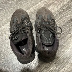 Yeezy 500 utility black
